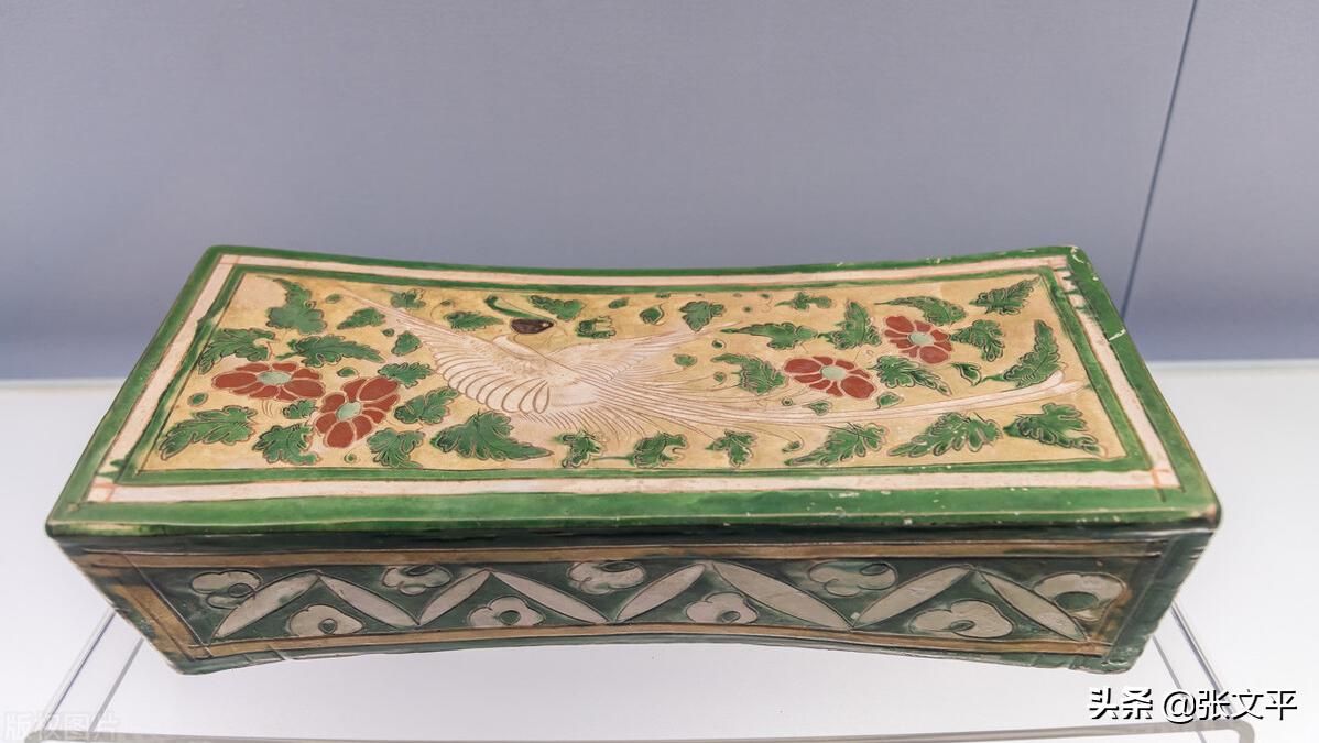 素烧不上釉瓷器,为什么陶瓷底部不上釉