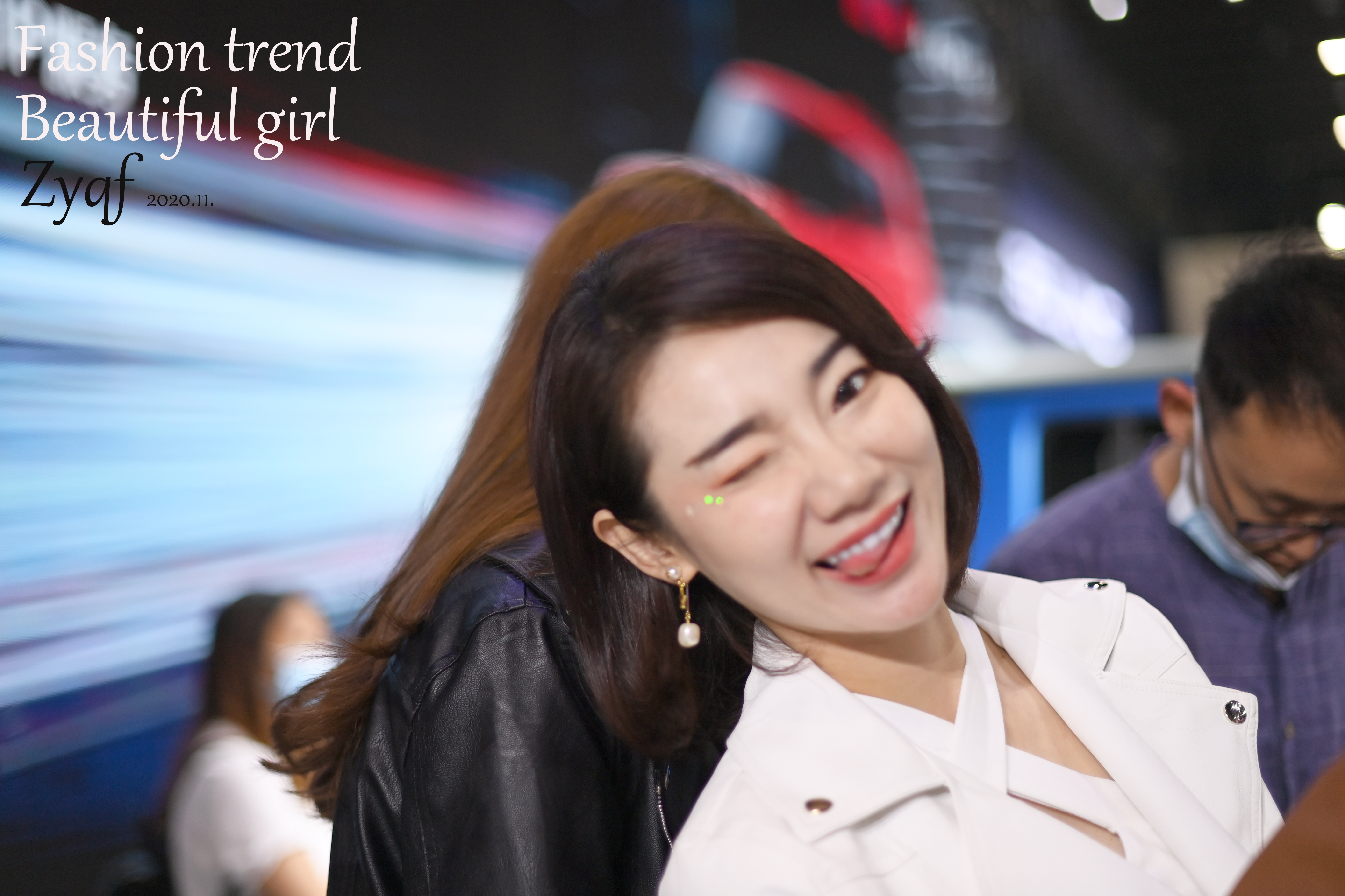 在车展上怎么给模特拍照,车展模特怎么拍摄视频