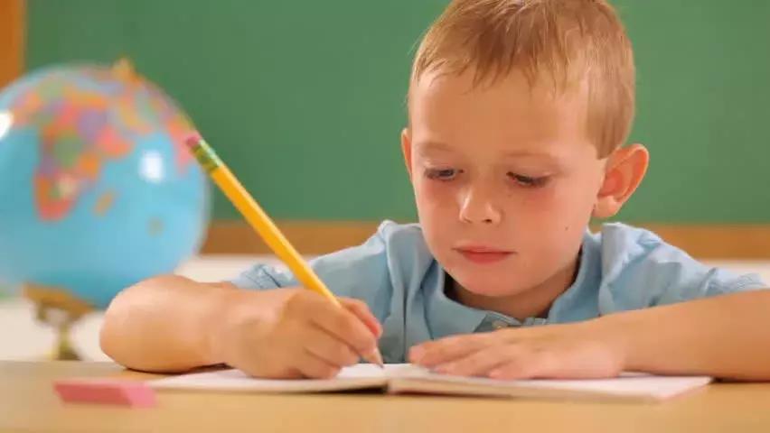 铅有毒为什么都用铅笔,铅笔铅扎到肉里以后会中毒吗