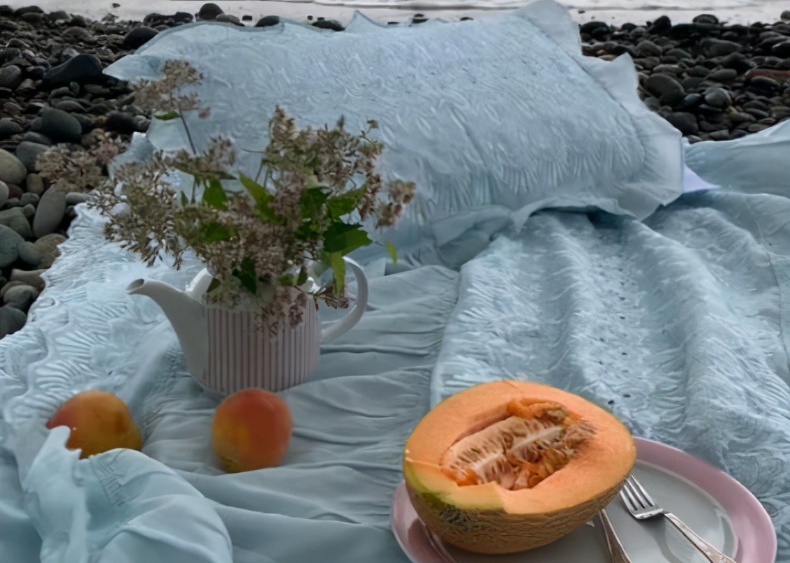 男人爱上你的三个软肋,走进男人心里的三个软肋