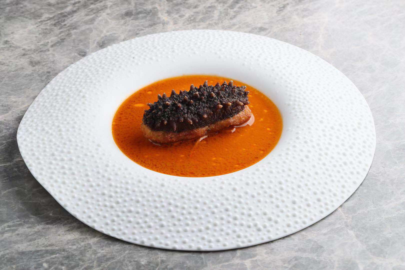 一个小小渔港是如何成长为亚洲顶级美食殿堂的?