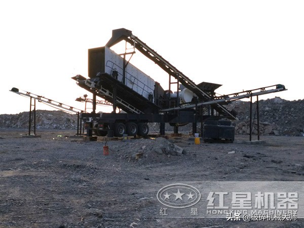 车载砂石粉碎机,小型水泥废料粉碎机