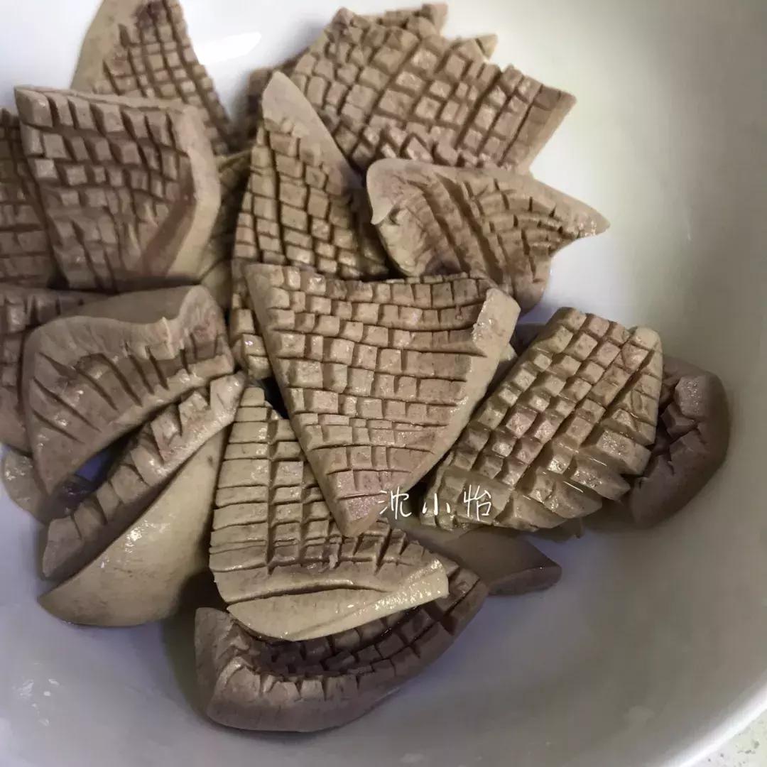 教你3招挑选好猪腰，这还不够，我还要教你3个小妙招，猪腰不发腥