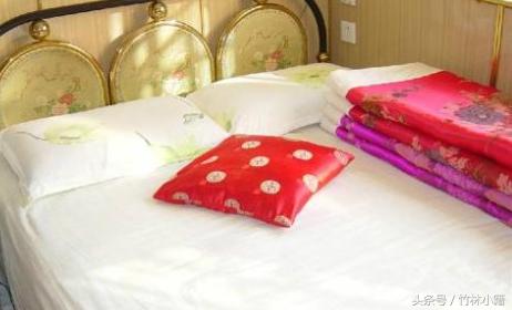 洛阳女人——快五十的人还是那么媚,年轻时萍姐喜欢邻村一个男人