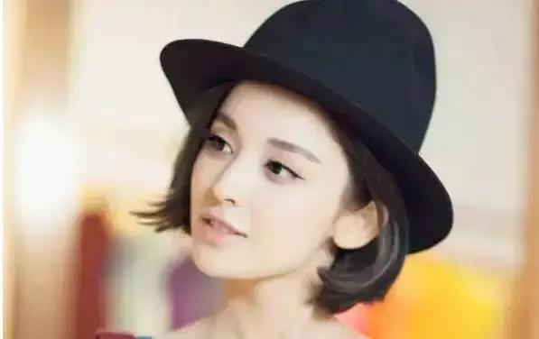 最新款眉形一字眉,今年流行的眉形流星眉