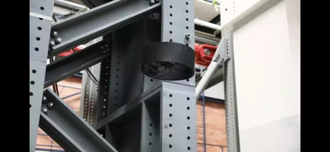 继瑞士手表后,这个800万人口欧洲小国瞄上无人机,和大疆PK