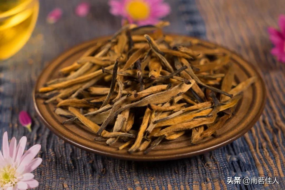 滇红茶的工艺视频,滇红茶工艺晒红