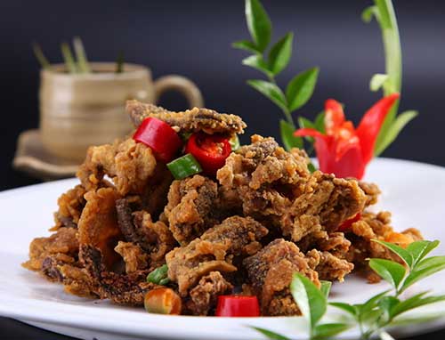 鳝鱼的做法,鳝鱼的做法川菜爆炒视频