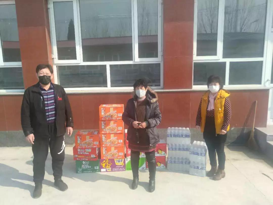 众志成城抗击疫情爱心捐赠暖人心,同舟共济抗疫情爱心捐助暖人心