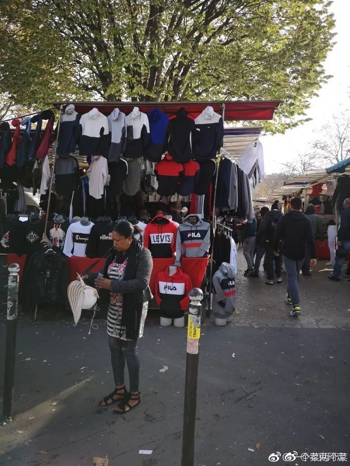 法国巴黎仿冒品,外媒对中国山寨的抨击