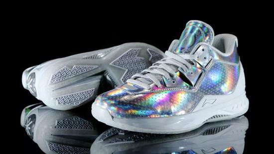 李宁韦德之道9设计师,李宁新出的板鞋韦德上脚