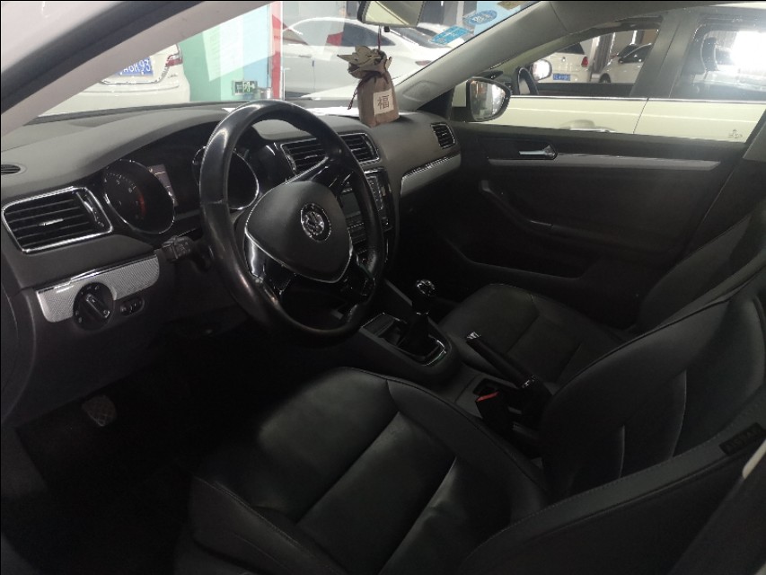 老司机手动挡车,手动速腾1.4t手动挡二手车