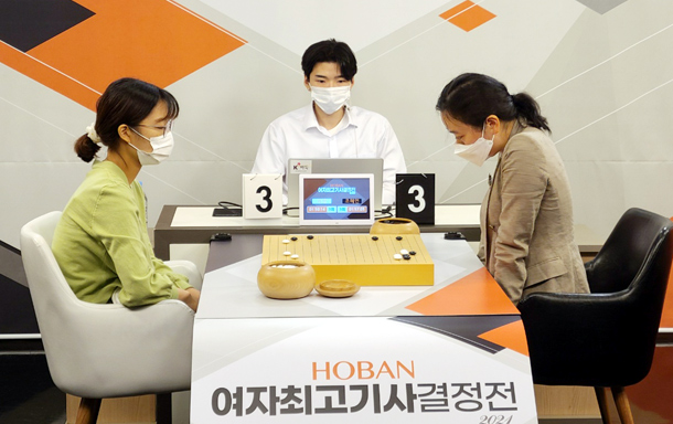 10.15围棋赛事：新人王决赛上野1：2失利，中韩6V6童梦成胜卞相壹