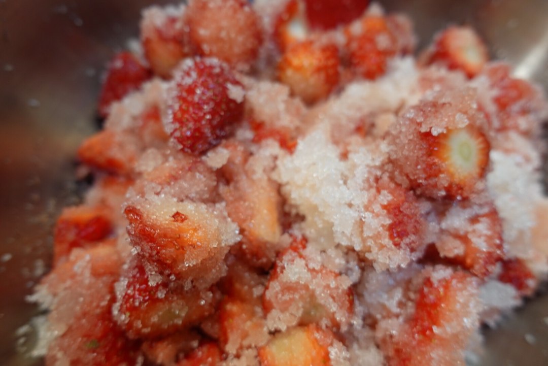 不添加防腐剂的草莓酱,在家做草莓酱儿童型