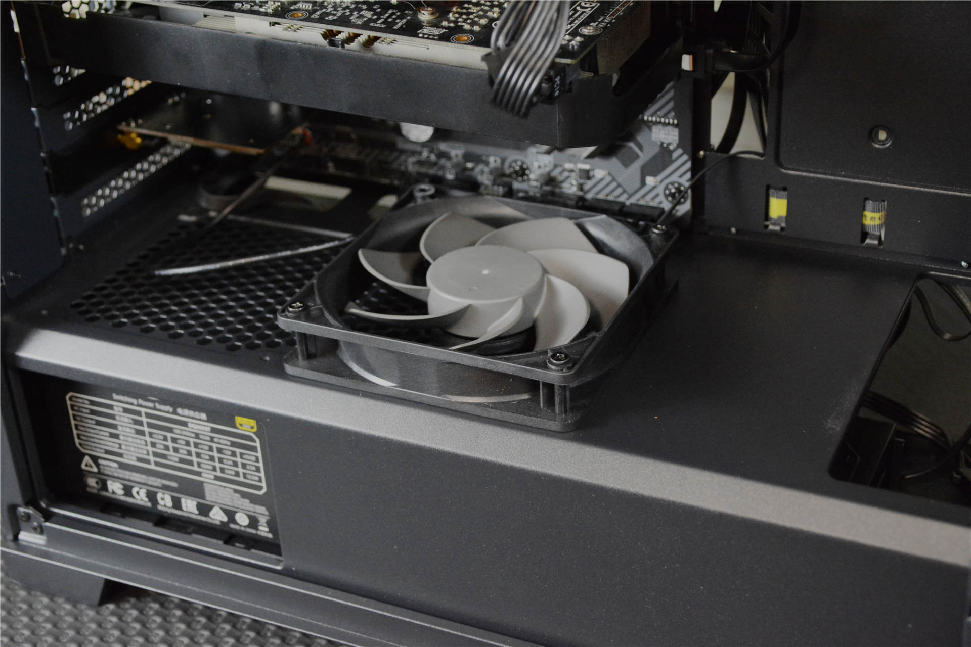 组装游戏电脑配置清单2021年最强,游戏电脑组装配置推荐用2年