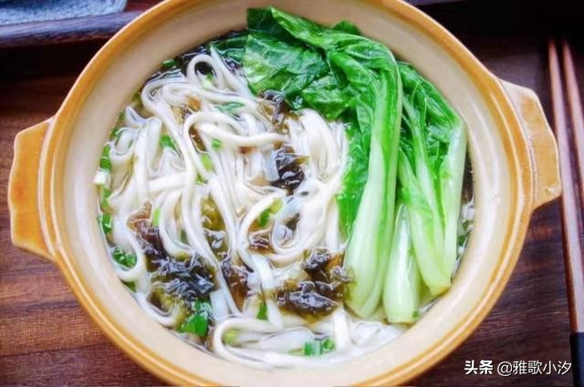 感冒能吃的重口味的食物,感冒期间的最佳饮食菜谱