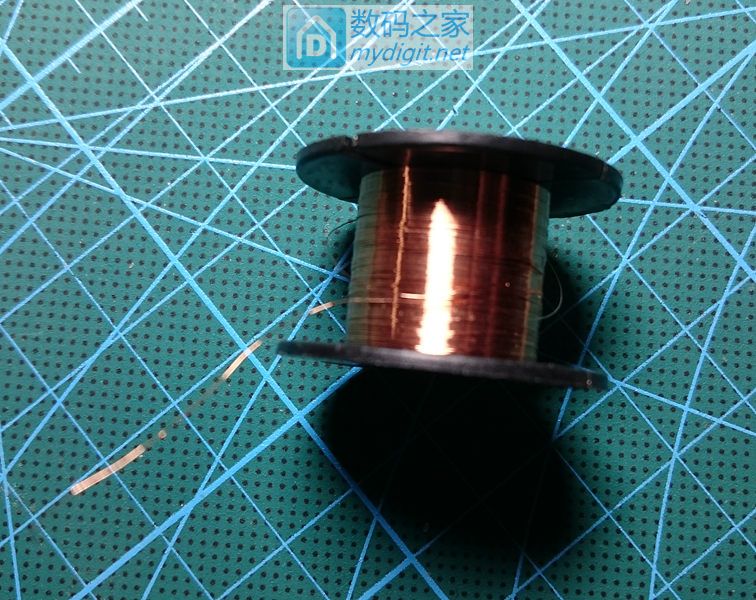 技术大牛太强了！德州仪器TI-89图形计算器拆机维修和CPU超频