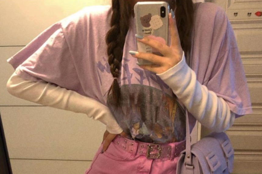 穿上复古男友风T恤,做夏天最酷的女孩