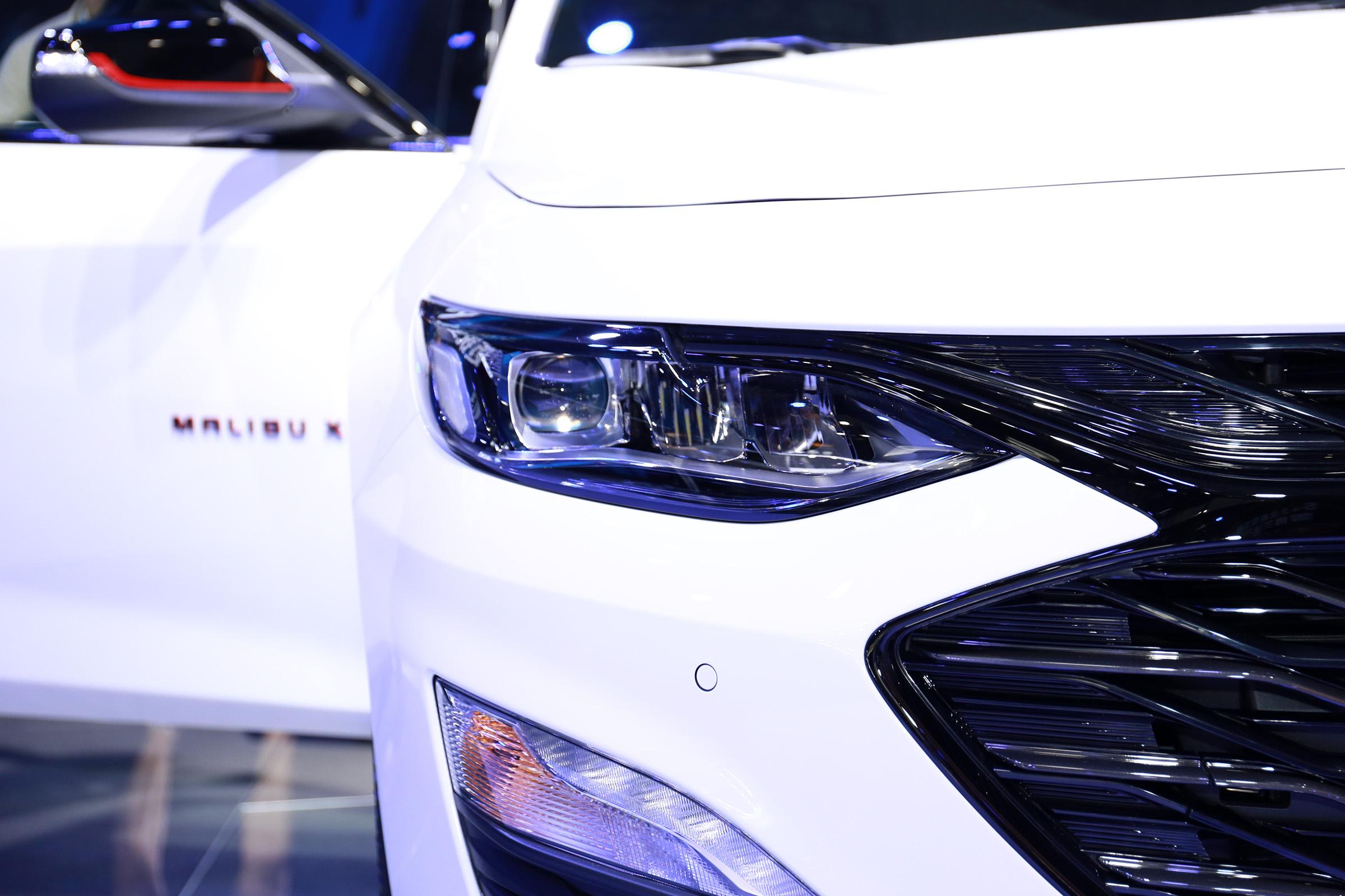 迈锐宝xl和凌渡屌丝三宝,迈锐宝XL新款老款同框