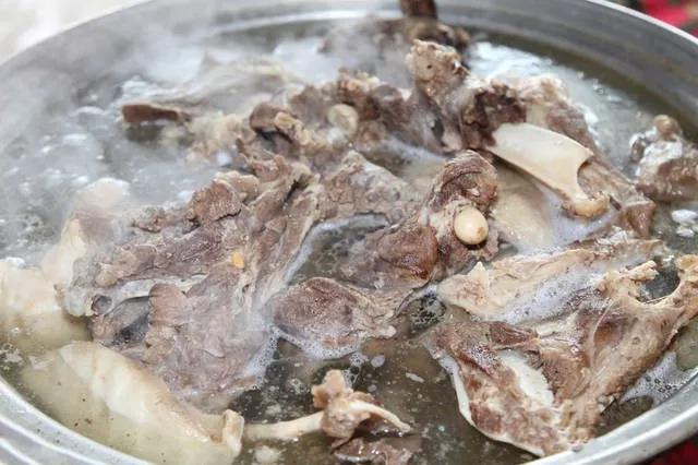 5月9日杭州到乌鲁木齐飞机票,杭州飞乌鲁木齐机票五一多少钱