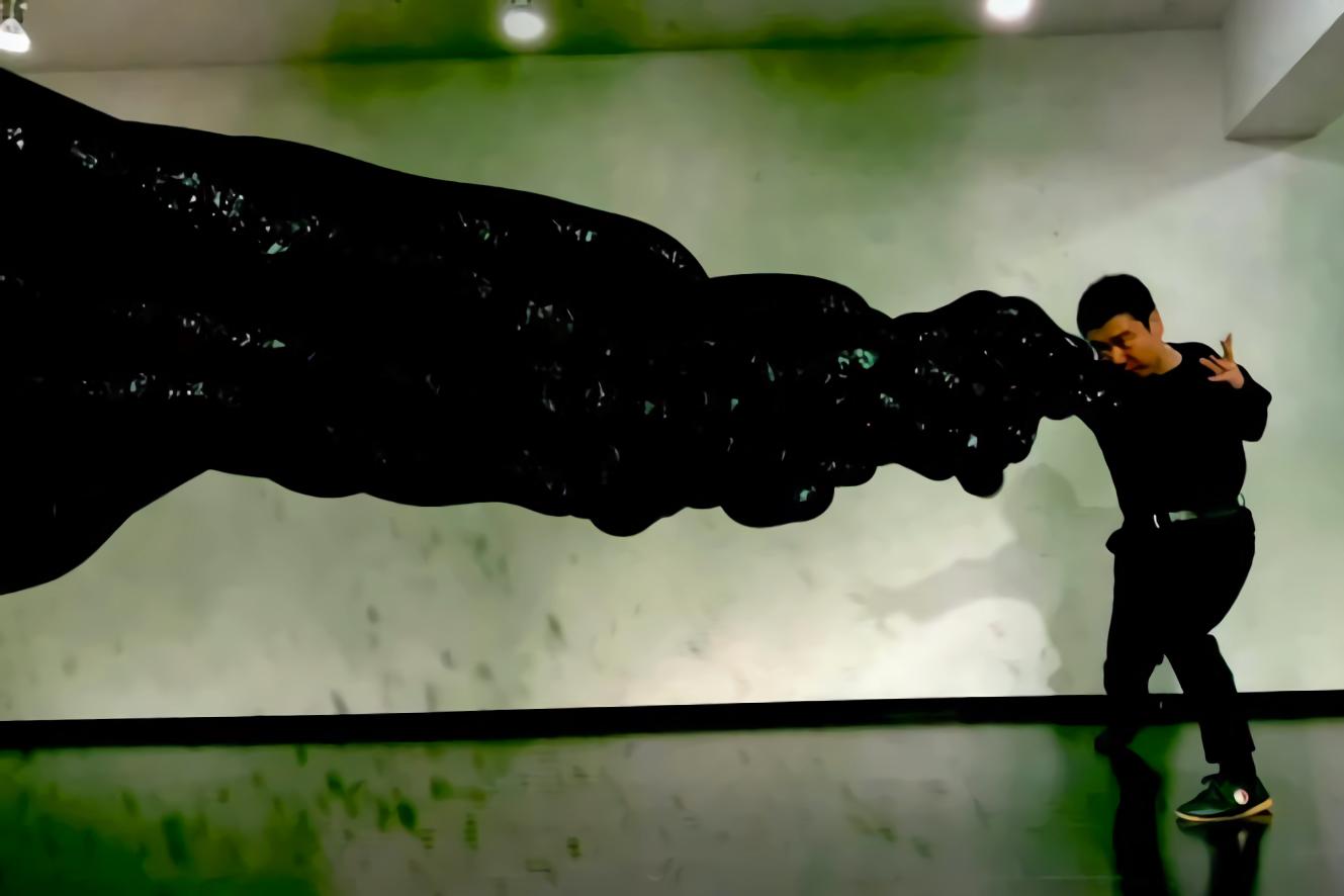 会做动漫特效的中二大叔你见过没？各种技能信手拈来，千鸟帅爆了