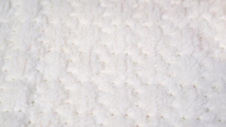 电热毯谁更好用?水暖、碳钎维、电热丝电热毯三款大横评