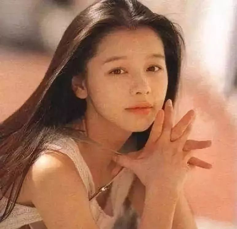 几种常见的眼睛形状,各类眼睛的形状及图解