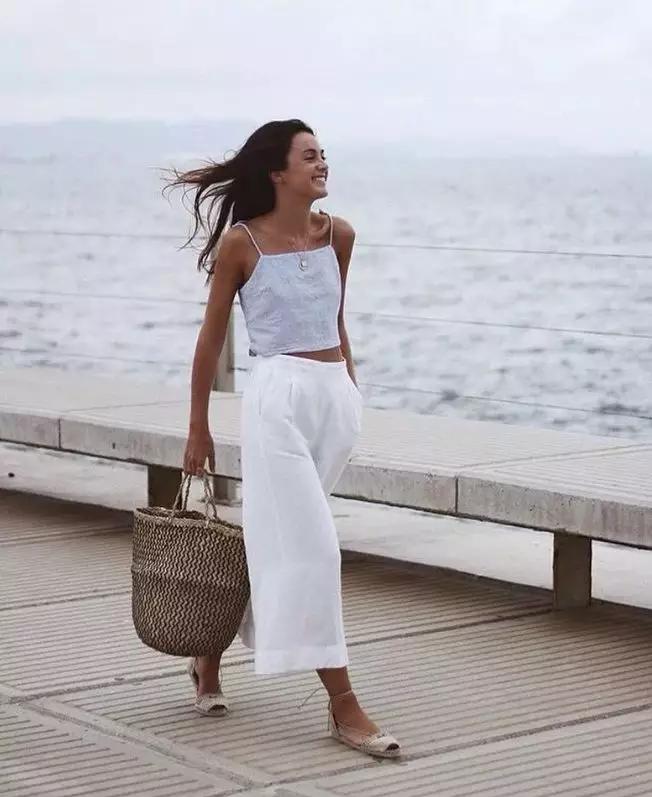 今夏流行穿亚麻清凉解暑还显气质,夏天时尚今年流行亚麻高级感