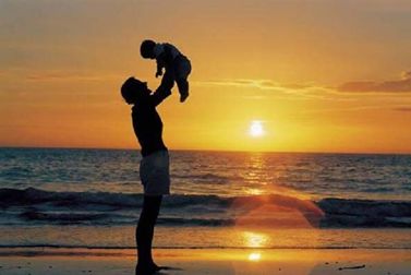 父母生病独生子的无奈,父母得病不愿治不想拖累孩子