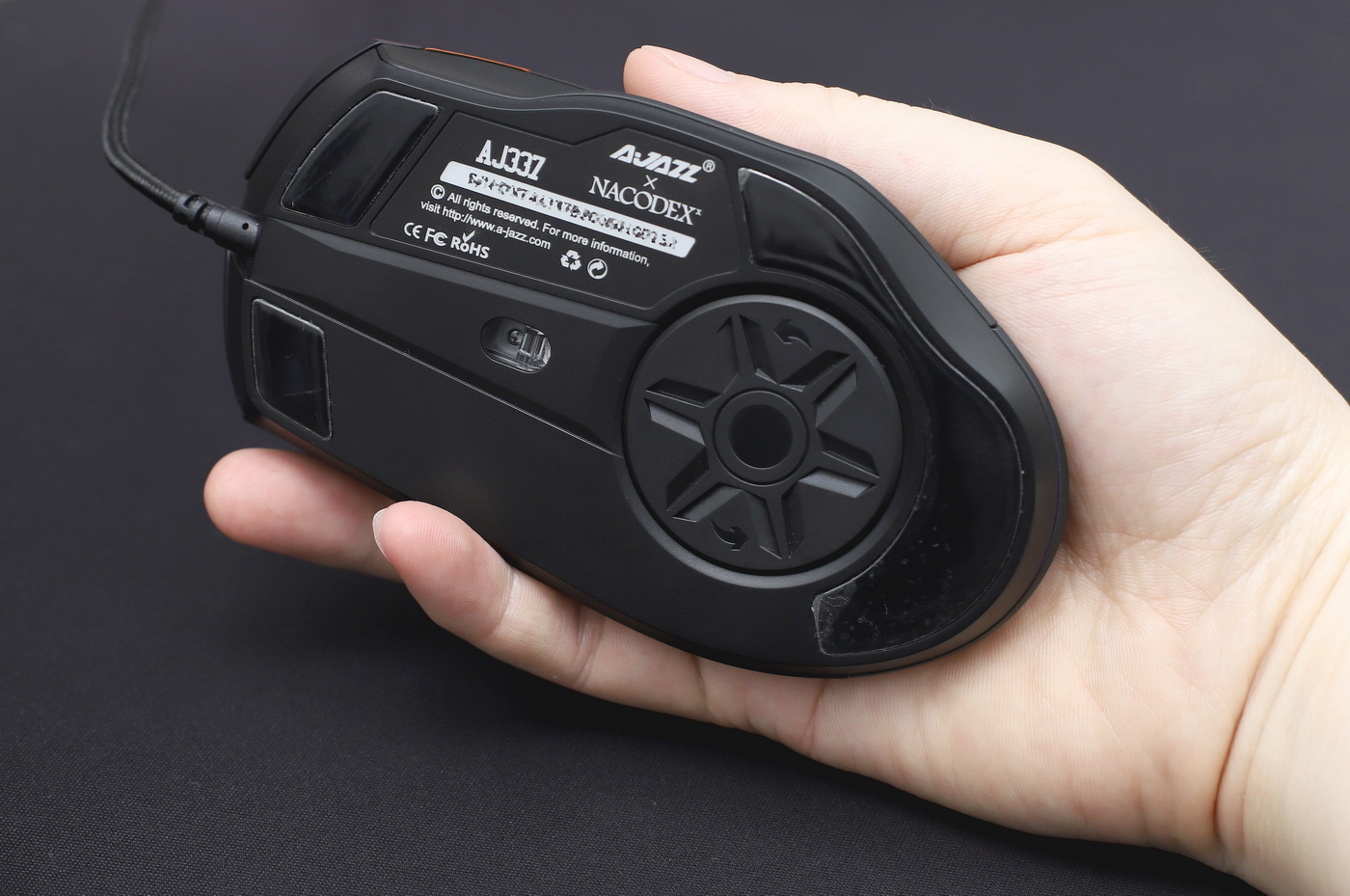 测评吃鸡单手键盘鼠标推荐,绝地求生自动压枪的鼠标推荐