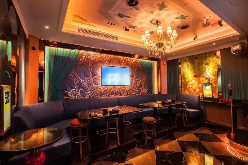 郑州又一处好去处,一边吃饭一边唱,新都会台北纯K等你来嗨