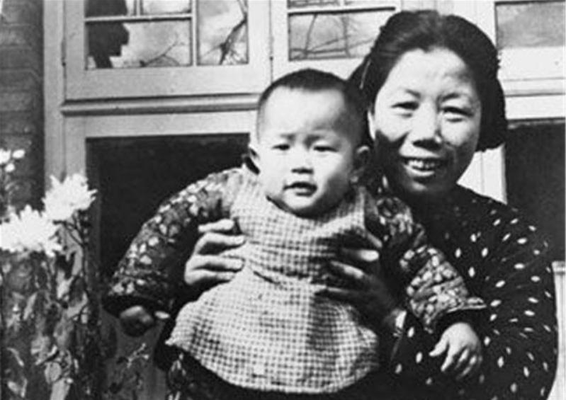 建国后，妇科医生劝*颖超邓**生娃，*颖超邓**思索后，为何说算了吧？