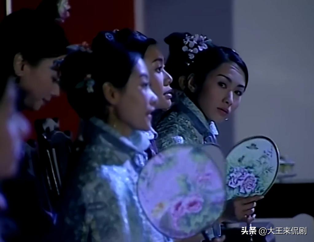 宫女“爆料”宠妃丑事，深夜惨遭报应！装神弄鬼，差点被毁容