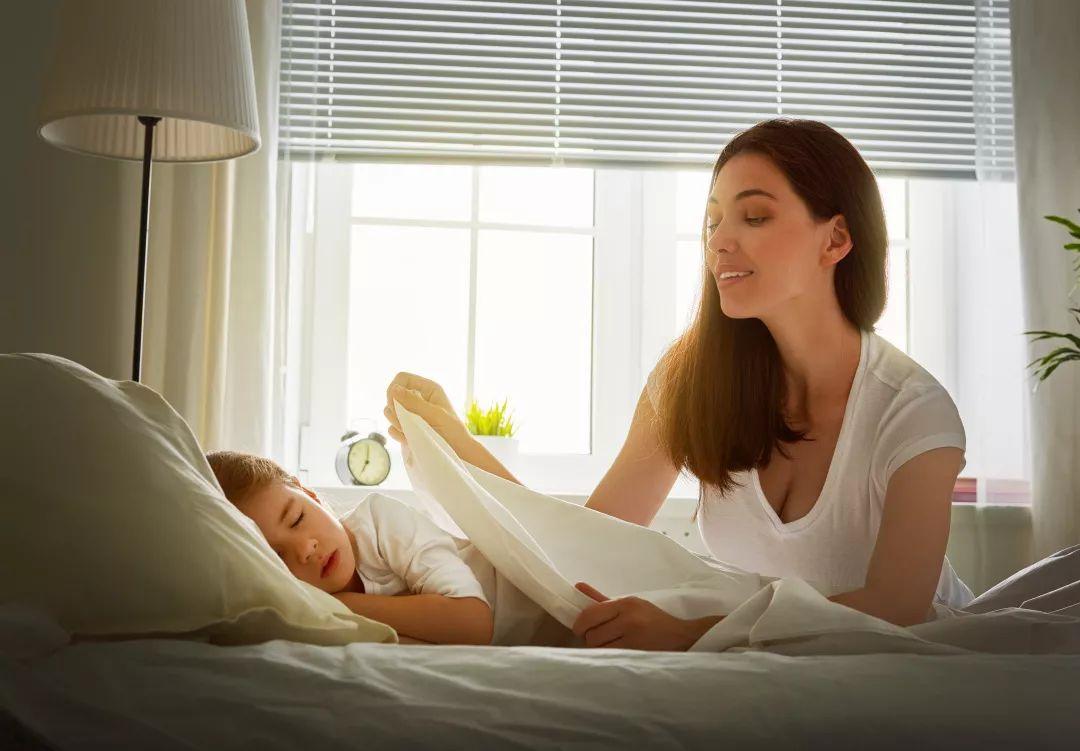 宝宝头型睡偏了有办法补救吗,宝宝头型已经睡偏了要怎样纠正