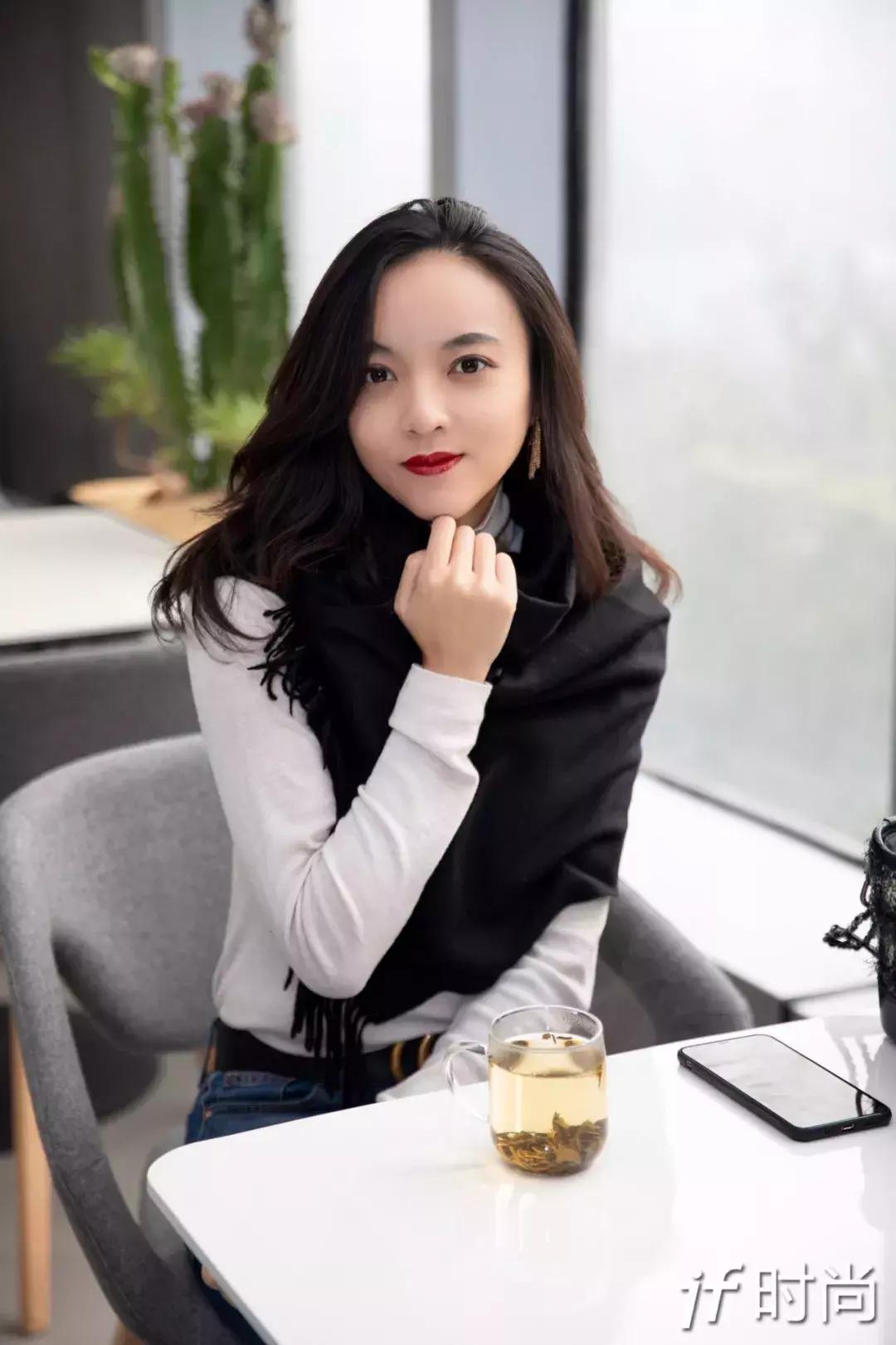 刘雯50个瞬间告诉你,刘雯冬天穿的羽绒服