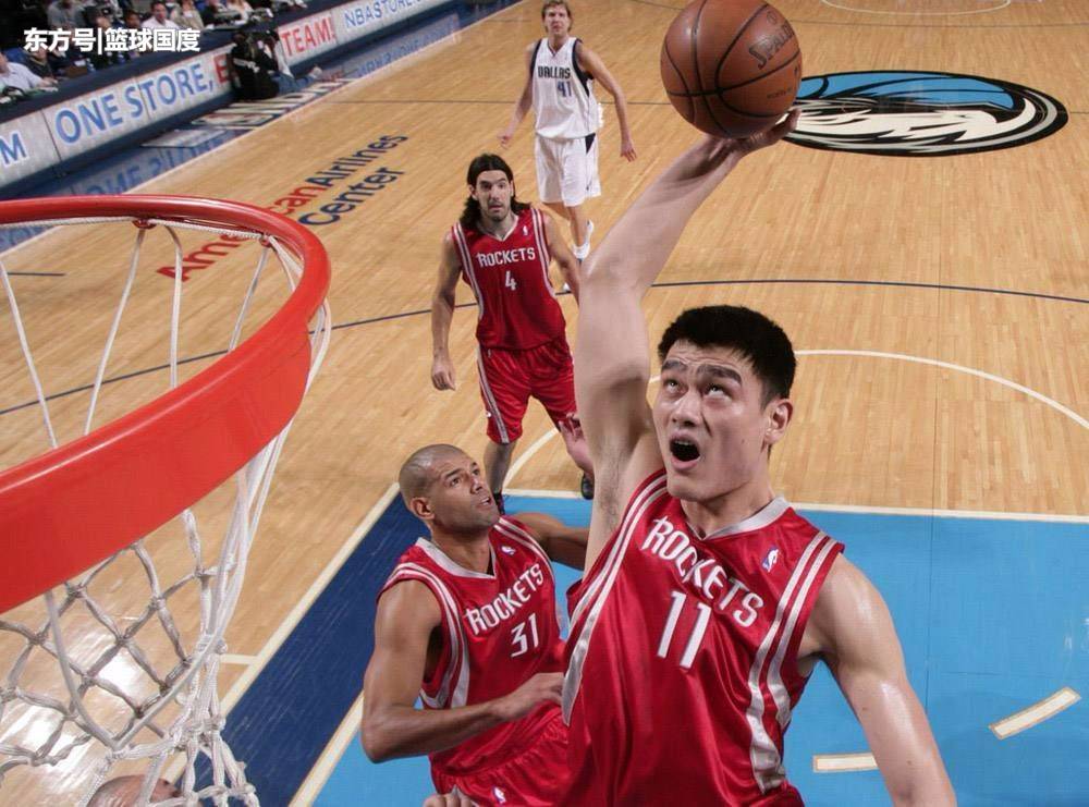 二十一世纪十大右边锋,21世纪足坛十大强力中锋