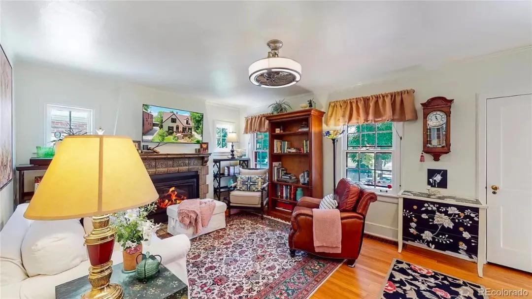 100万在国外能买到什么样的房子,在美国100万能买什么样的房子