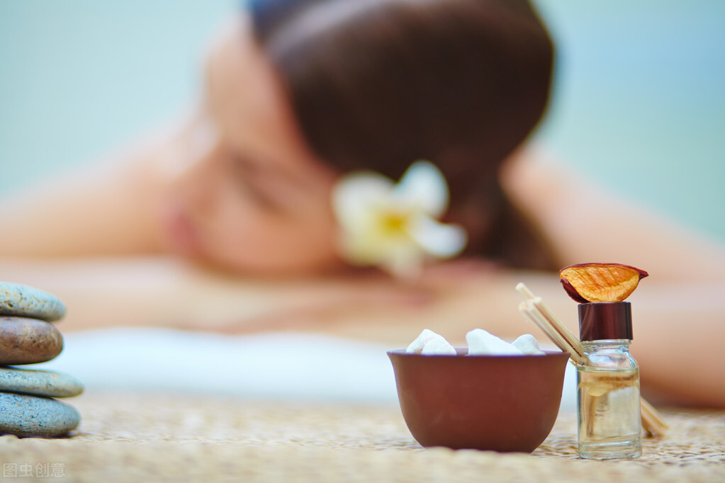 香薰精油真的能改善睡眠？有用，但并非人人适用