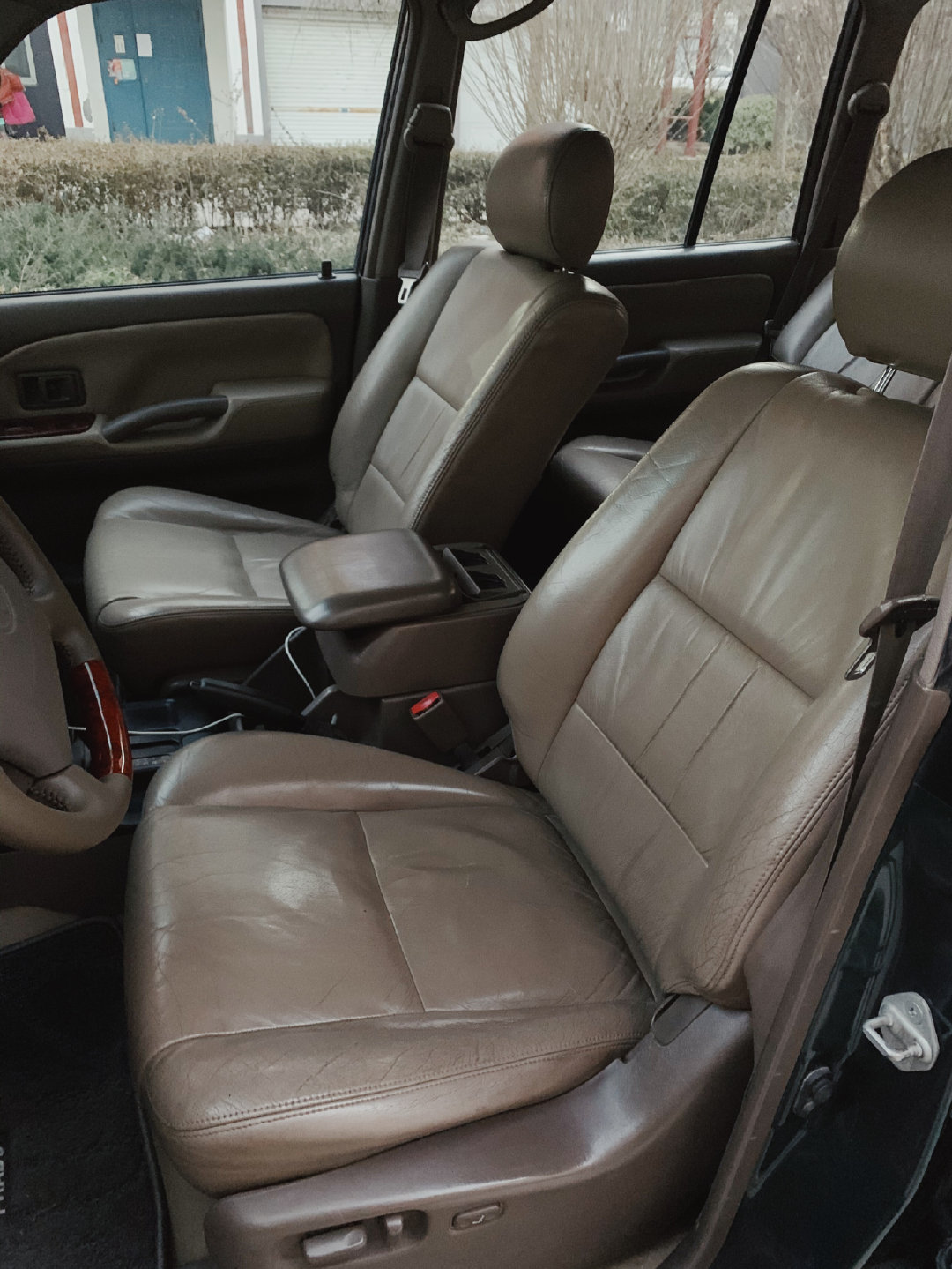 丰田霸道lc90价格,2011丰田霸道lc90