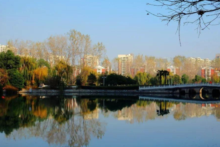 合肥最大公园地址在哪,合肥离地铁口近的公园