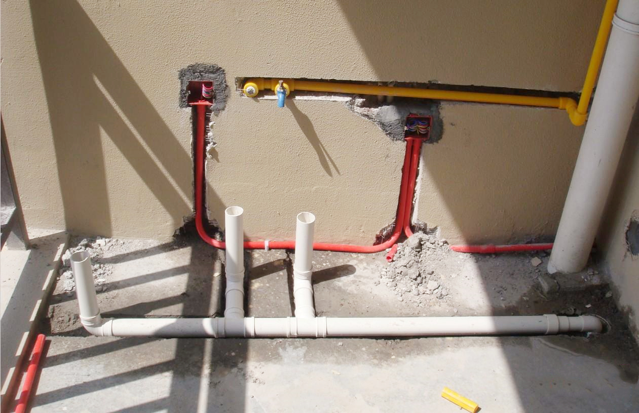 洗衣机下水管与地漏连接漏水防臭,洗衣机排水管别直插地漏