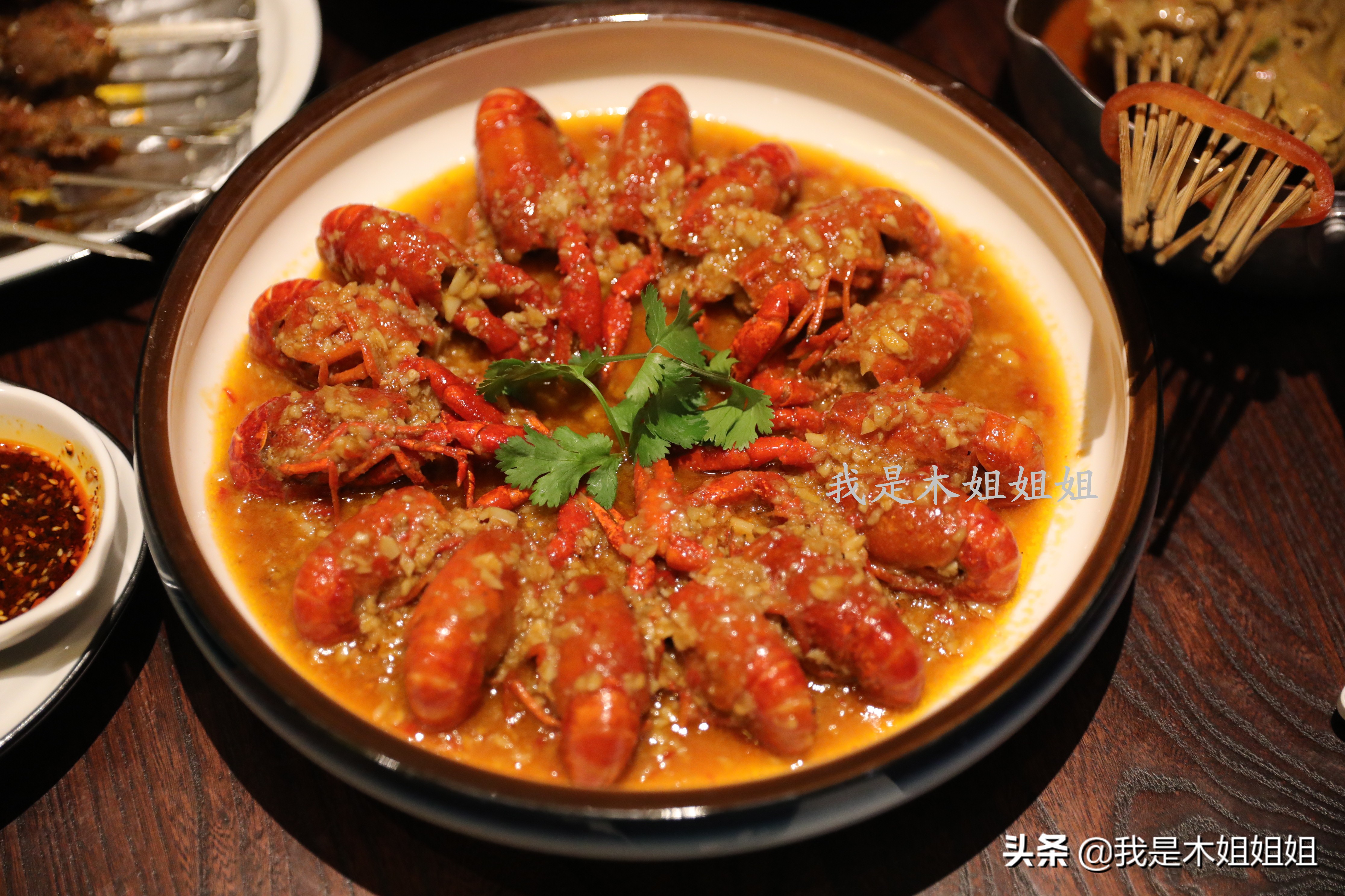 郑州大雁塔烧烤,大雁塔空中烧烤