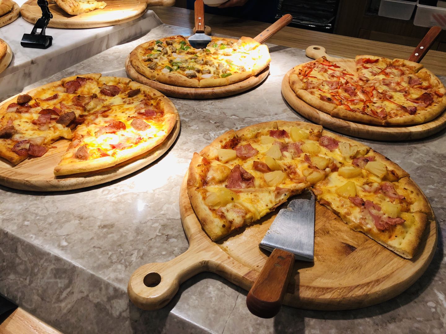 正宗披萨自助餐,好吃又便宜的披萨自助