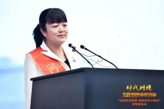 夏虹脚趾磨出血泡,夏虹励志