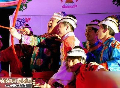 史上最奇葩的婚俗,全球六大奇葩婚俗真是无法理解