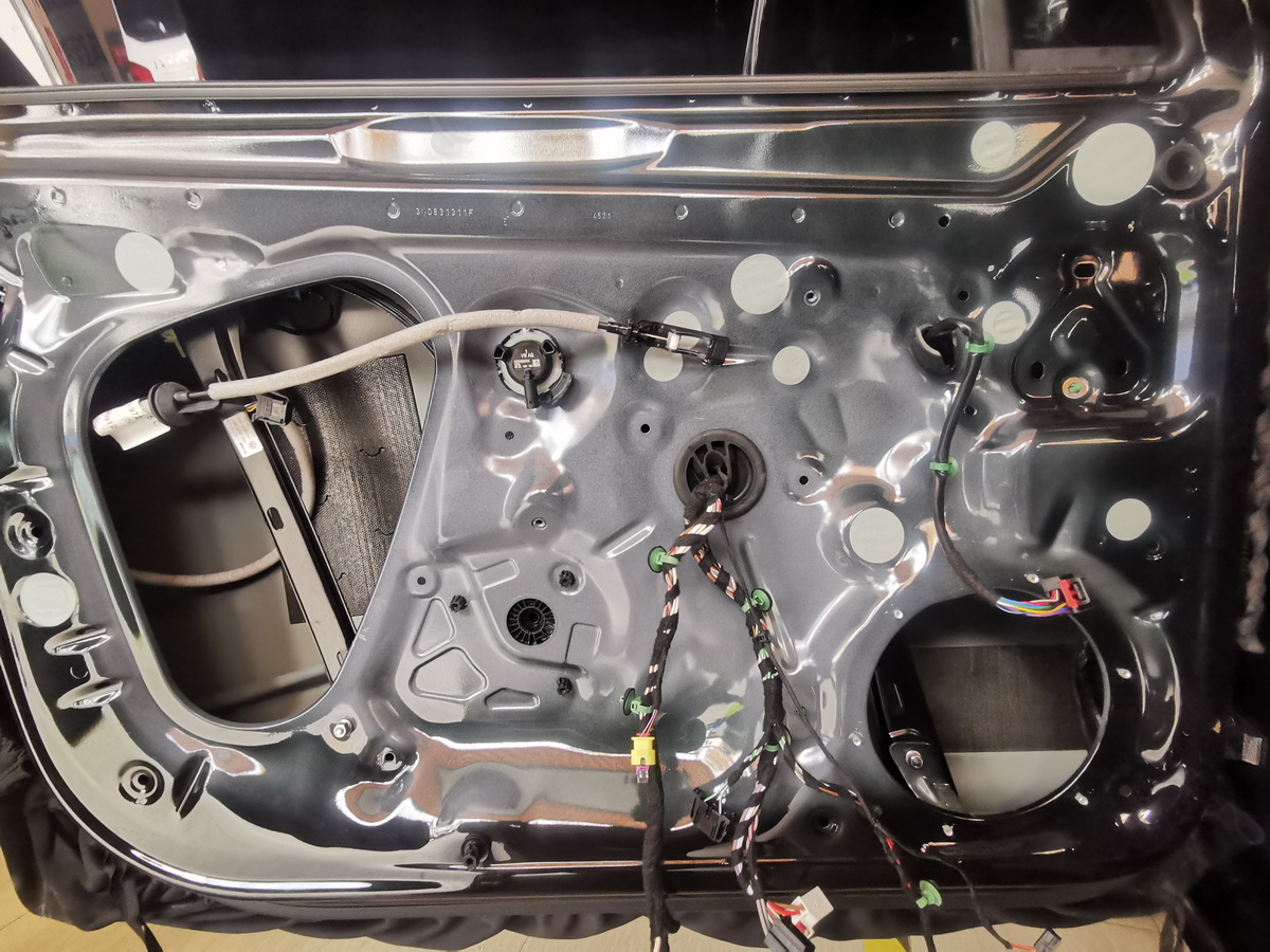 大众迈腾汽车音响隔音改装,大众迈腾加强了吗