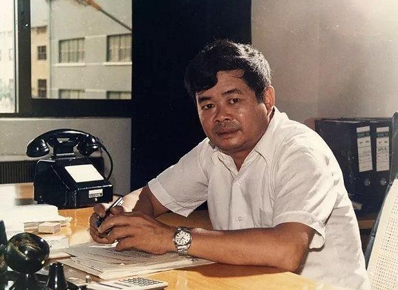 年薪12万被曹德旺免职的总经理,曹德旺开除年薪80万高管