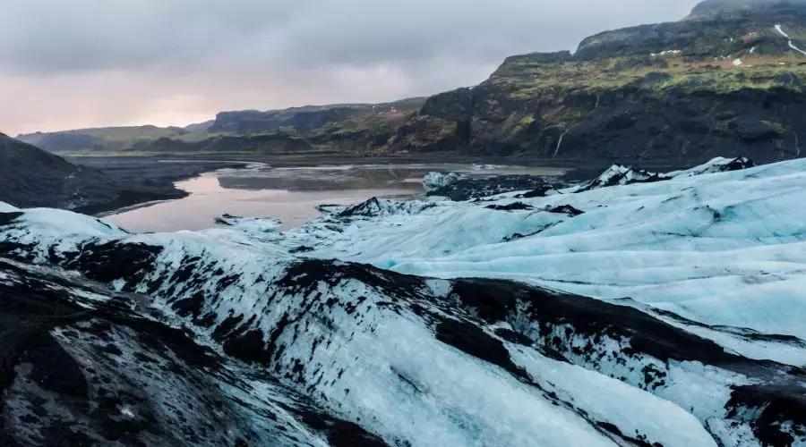 这里是世界的尽头粤语,这里是世界的尽头粤语版