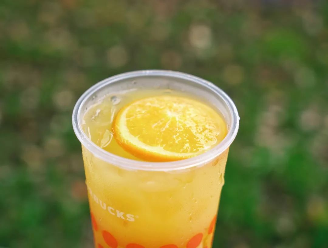 星巴克回归饮品被吐槽,星巴克推出八种饮品吐槽