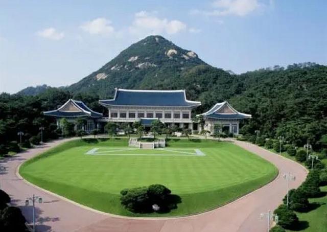 韩国善终的总统,韩国历任总统有没有善终的